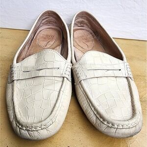Frye US 8.5 Cream Yellow Penny Loafers Driving Shoes Preppy Quiet Luxury Moc Toe